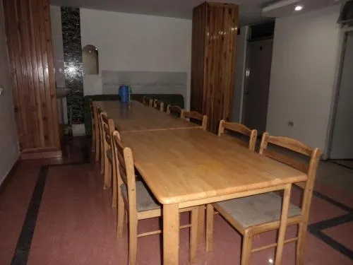 Hotel Lamlyn - Image 1
