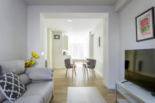 Epalza apartment by People Rentals - Image 1
