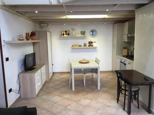 Massimo Apartment - Image 1