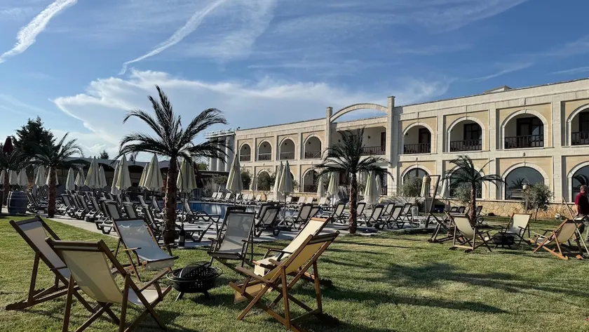 Vinum Otel & Tennis Courts By Edrine Vine - Image 1