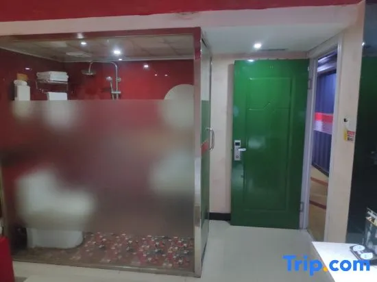 Mango Theme Hotel (Mudanjiang No. 4 Middle School) - Image 1
