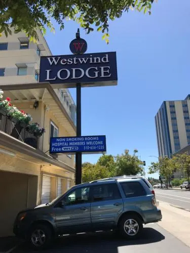 Westwind Lodge - Image 1