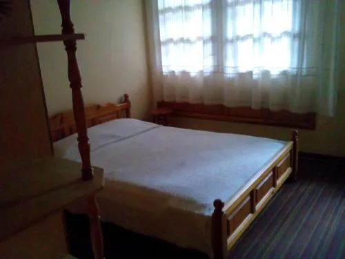 Boliarska Kashta Hotel - Image 1