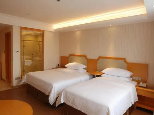 Vienna 3 Best Hotel Taizhou Xianju - Image 1