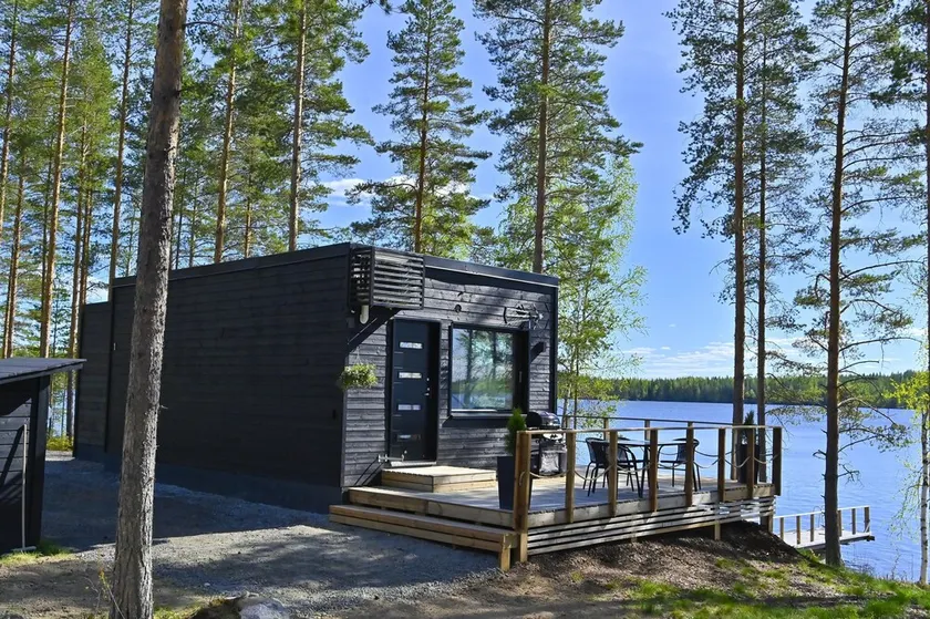 Holiday Keihäri - Image 1