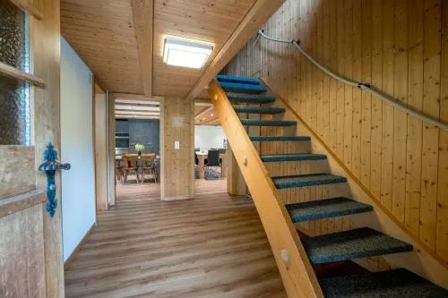 Chalet Hasli - Image 1