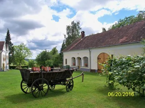 Molnárporta - Image 1