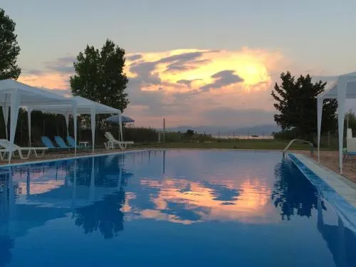 Avra Beach Apartments - Image 1