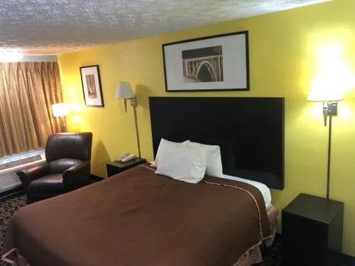 Walton Inn - Image 1