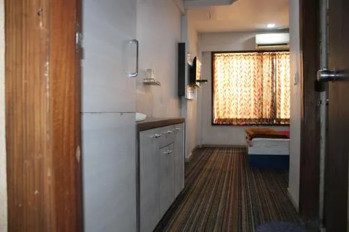 Ganesh Banquet Dining and Hotel - Image 1