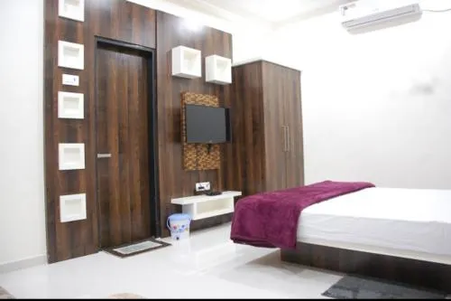 Hotel Utsav Wardha - Image 1