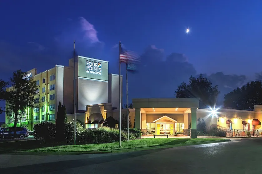Four Points by Sheraton Kalamazoo - Image 1