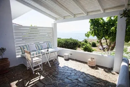 Artemis Seafront Apartments - Image 1