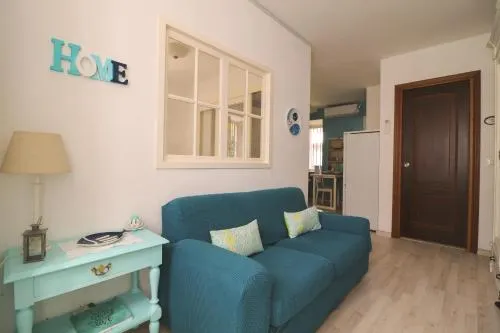 La Riva - Image 1
