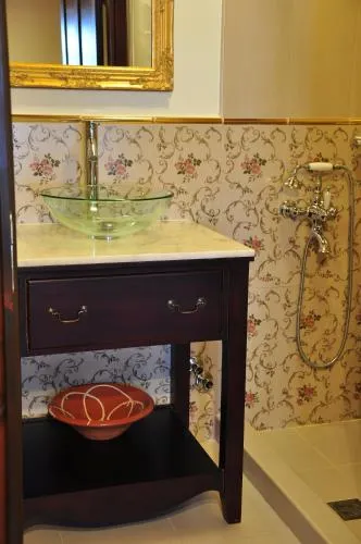 Argyro Guesthouse - Image 1