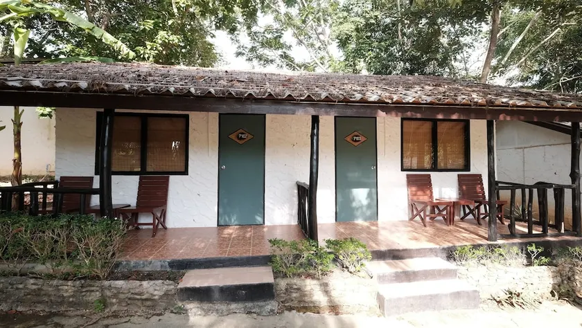 Lanta Phu Hill Resort - Image 1