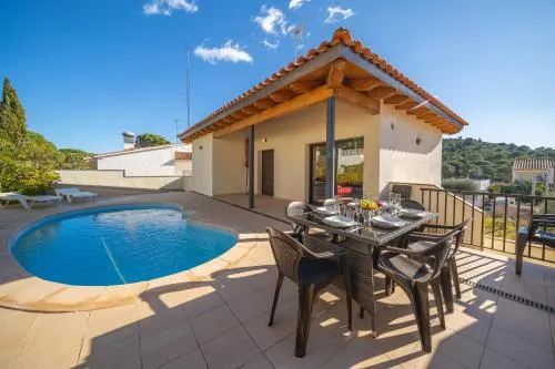 Villa Victoria - Image 1