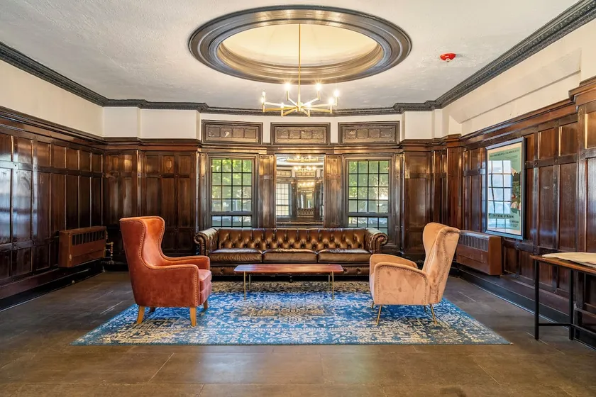 Stunning 1-Bedroom Apt in Chicago - Image 1