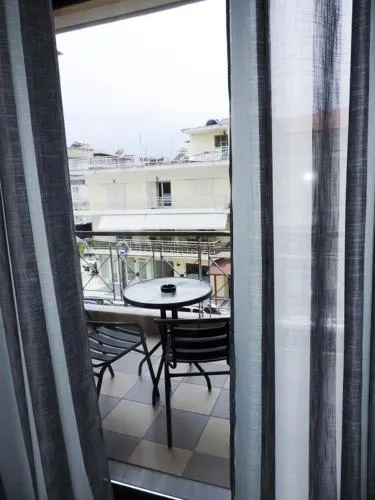 Saffroni Inn - Image 1