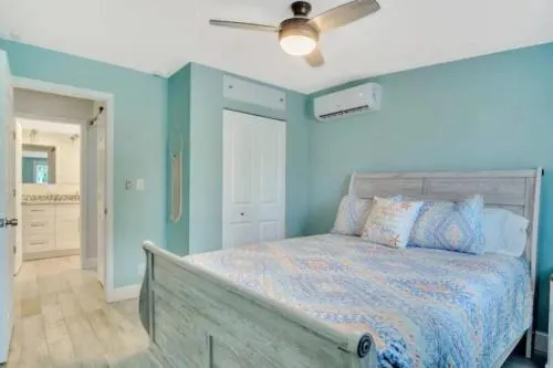 Premium and Charming Fully Equipped Beach House - Image 1