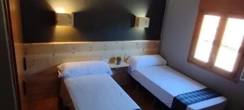Hostal Alt Pirineu - Image 1