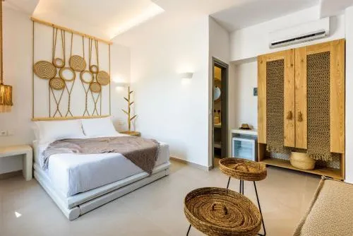 Acoya Suites Paros - Image 1