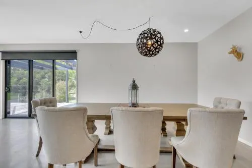 Regional big and beautiful house near Geelong/Torquay - Image 1
