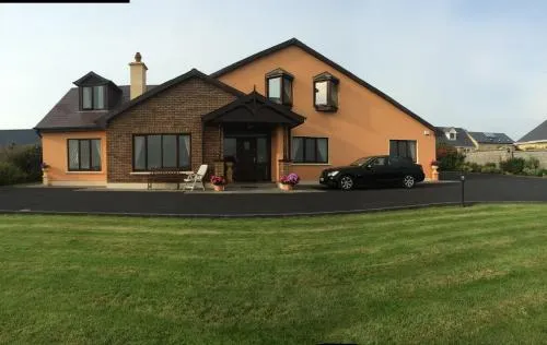 Seanor House B&B - Image 1