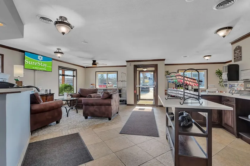 SureStay Hotel by Best Western Spicer - Image 1