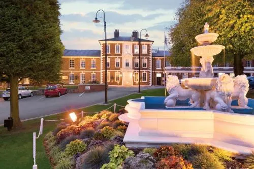 Park Hall Hotel And Spa Wolverhampton - Image 1
