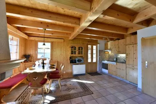 Chalet Fresch - Image 1