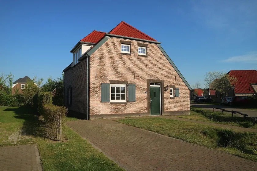 Farmhouse in Limburg with Sauna & BBQ Terrace - Image 1