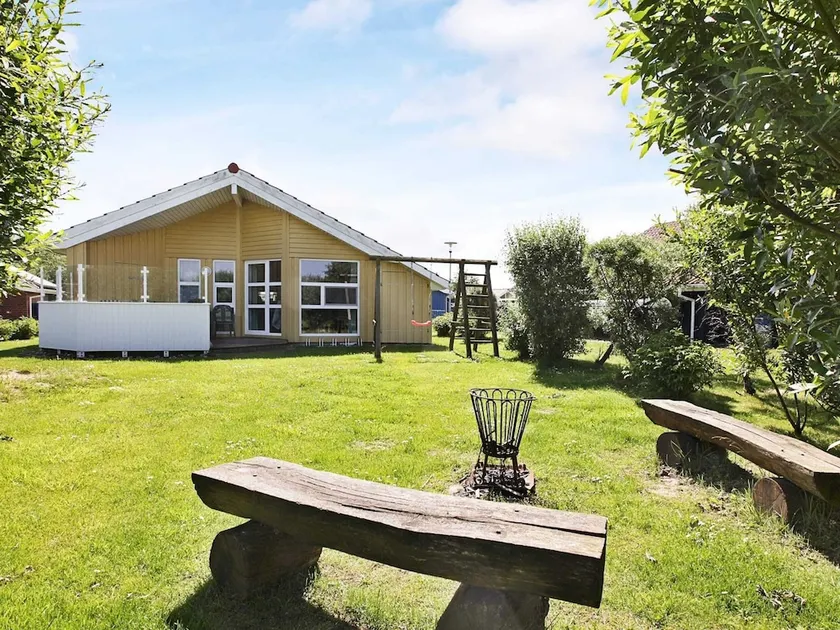 Holiday Home in Otterndorf - Image 1