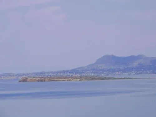 Akti - Image 1