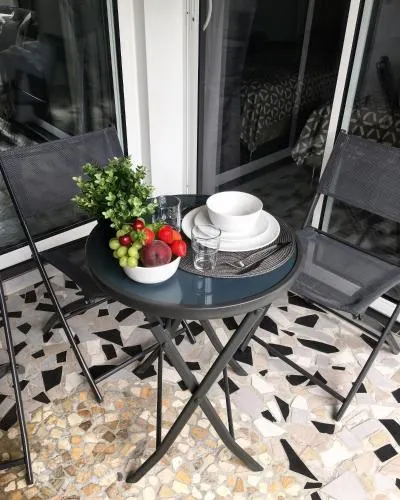 Luxury 3 bedroom Apartment - Image 1