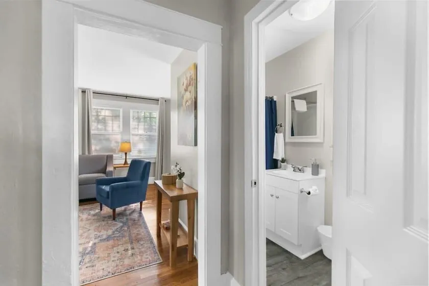 Renovated Central Park Chic - Image 1