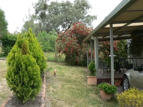 Russellee Bed and Breakfast - Image 1