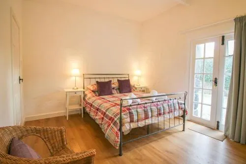 Mohun Cottage - Image 1