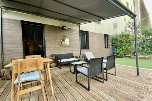 La Grisette- Jardin terrasse et stationnement ! - Image 1