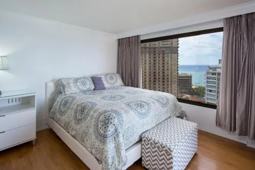 Pomaikai Suites 11 - Image 1