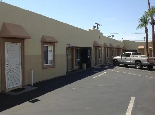 Redwood Motel - Image 1