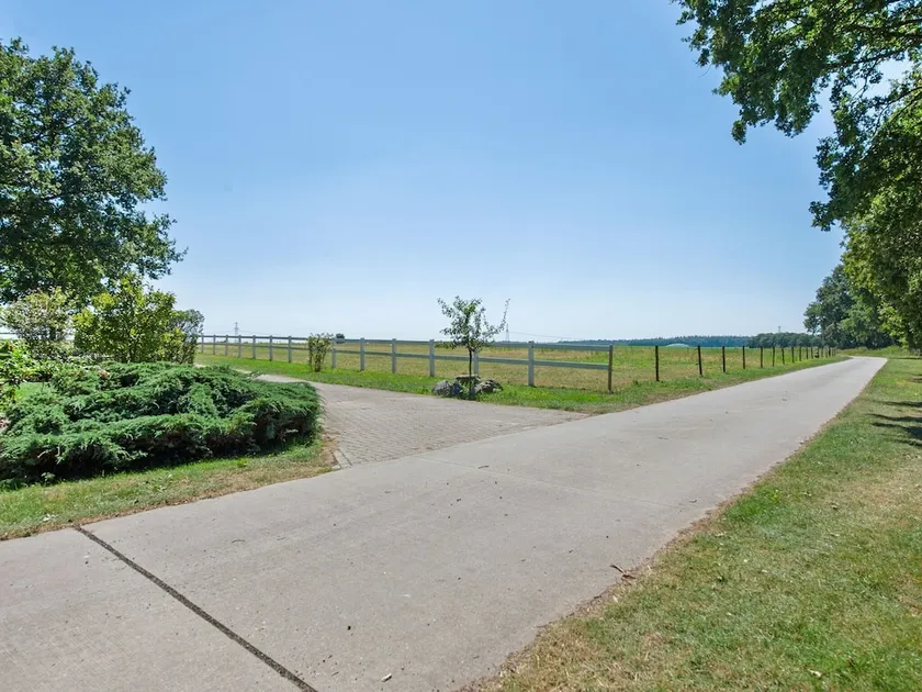 Beautifully Located House on the Drentse Flatlands - Image 1
