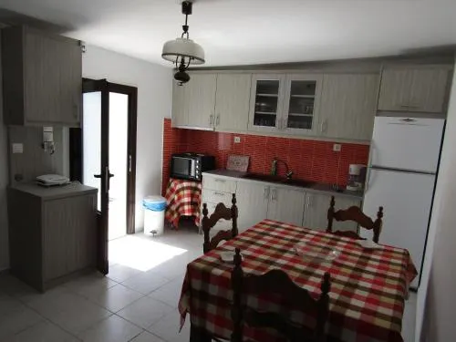 Theanos House - Image 1