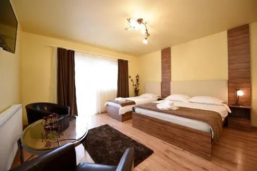 Vila Nicole - Image 1