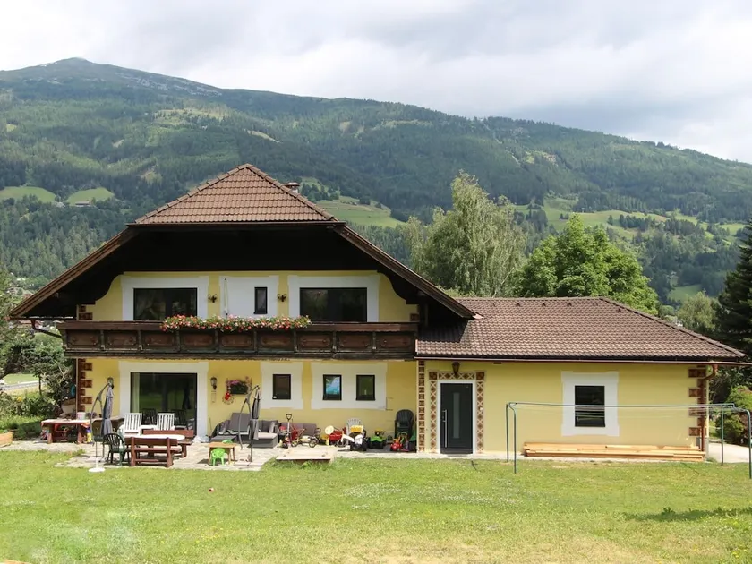 Spacious Apartment in Katschberg with Pool - Image 1