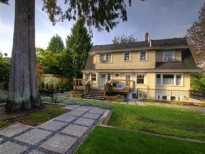 Haddon House Bed & Breakfast - Image 1