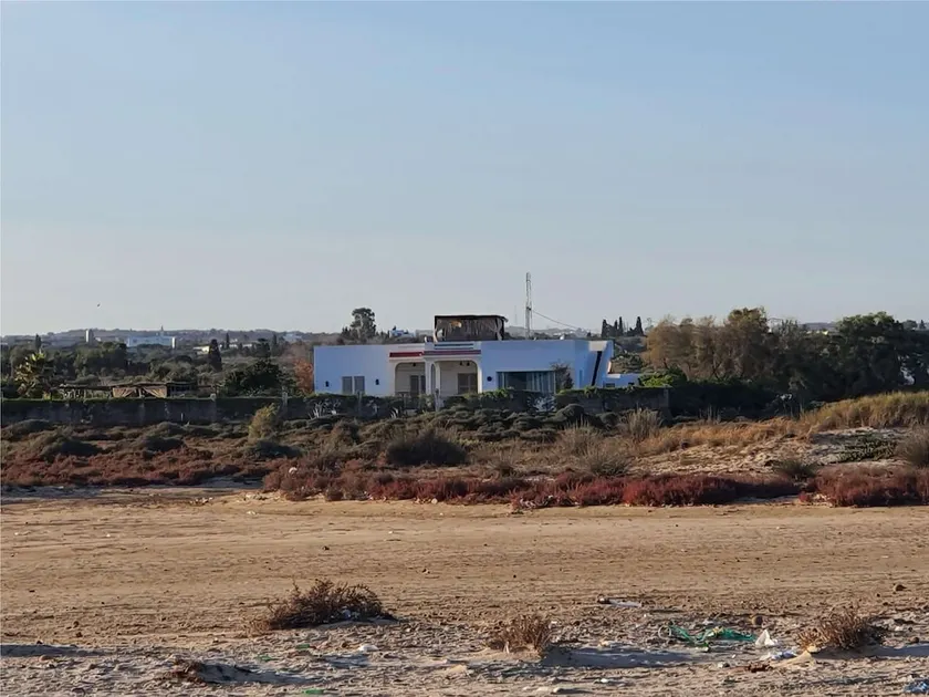 El Fell Dar Oufa Beach - Image 1