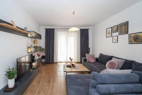 Spacious and modern app with big terrace (4+2 persons) - Image 1