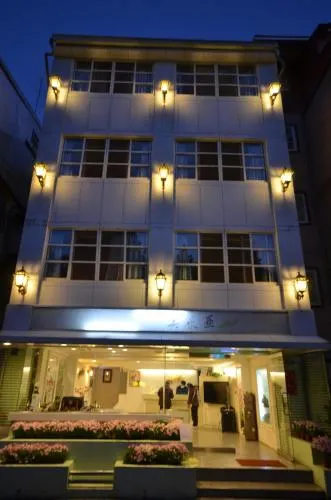 Mei Li Ya Villa - Image 1
