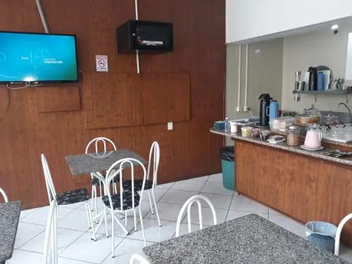 Hotel Pinotti Ltda - Image 1